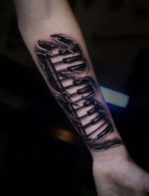 Black & grey 9